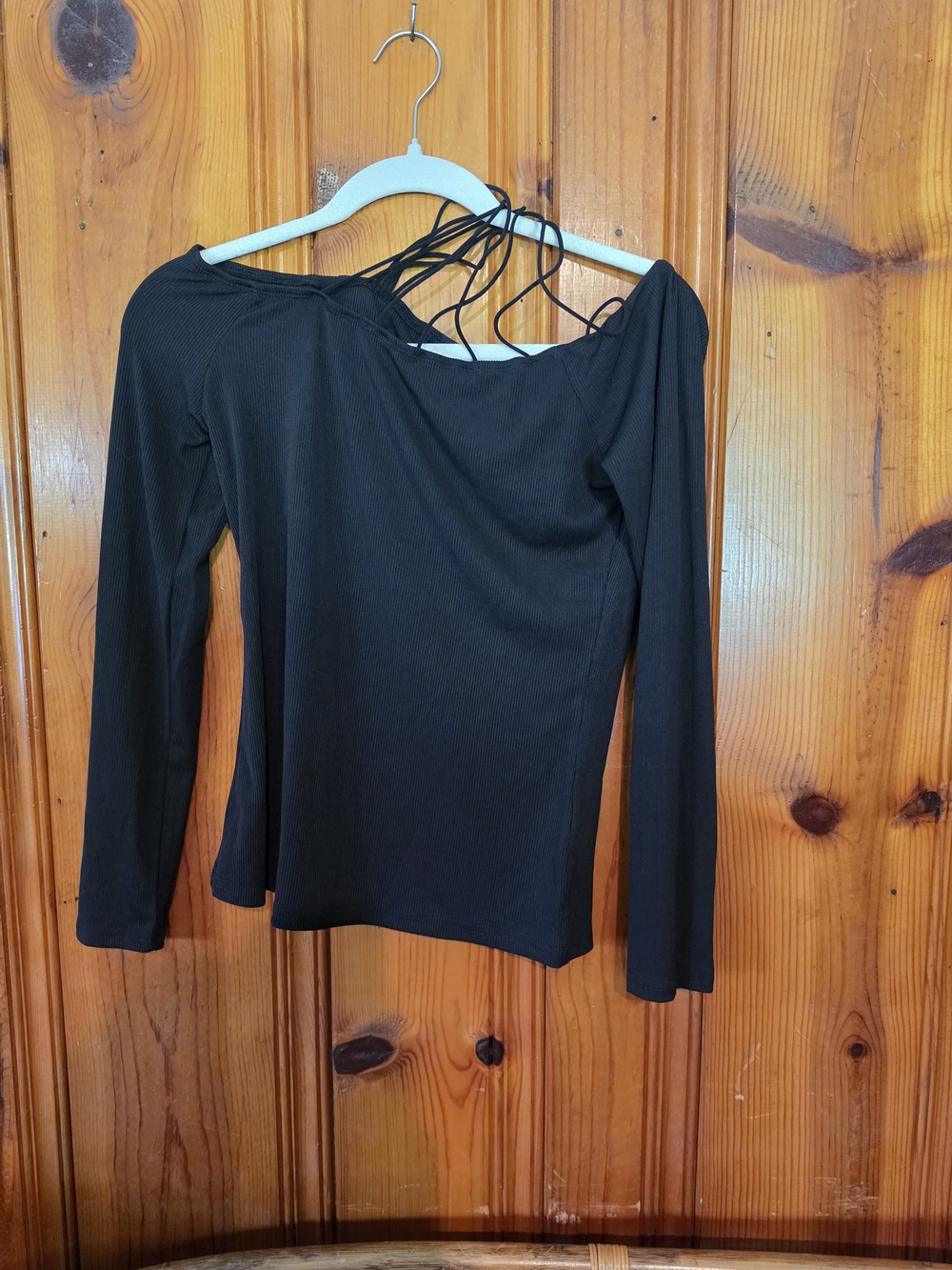 SHEIN Black Off-Shoulder Long Sleeve Crop Top - Picture 6 of 13